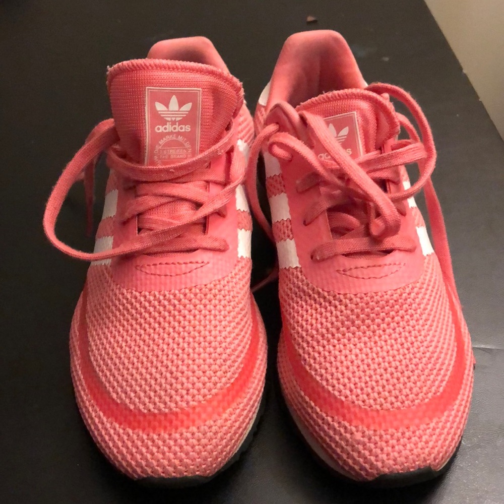 Girls Adidas Original Nalani shoe